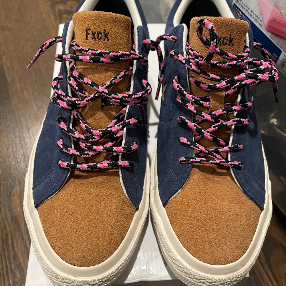 CUSTOM converse one star